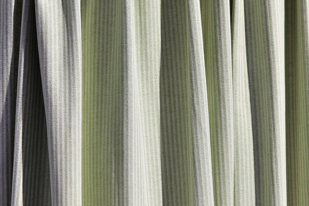 Best Fabrics for External Curtains: Durability and Style